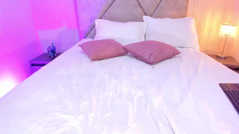 Snapshot of angely_perry chatting on September 27, 2025, 4:34 pm angely_perry online show from September 27, 2025, 4:34 pm