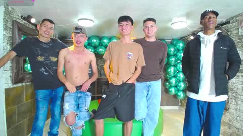 anghelytos online show from February 3, 2025, 7:42 pm