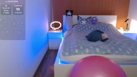 angie_faee online show from February 19, 2025, 2:44 pm