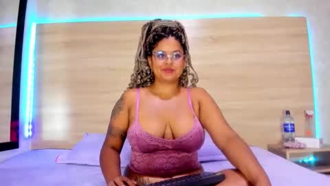 Snapshot of angiekatrinacm101 chatting on February 23, 2026, 11:40 am angiekatrinacm101 online show from February 23, 2026, 11:40 am