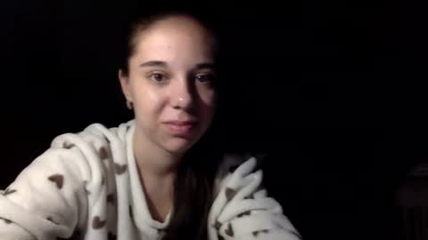 Snapshot of angle_cute05 chatting on July 14, 2026, 9:53 pm Angel Cute online show from July 14, 2026, 9:53 pm