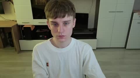 vodka online show from April 8, 2026, 5:07 am