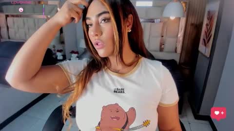 Anguel  online show from November 14, 2025, 4:44 am