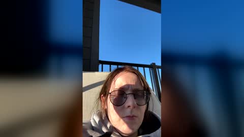 Snapshot of angvlll chatting on March 28, 2026, 11:04 pm angvlll online show from March 28, 2026, 11:04 pm