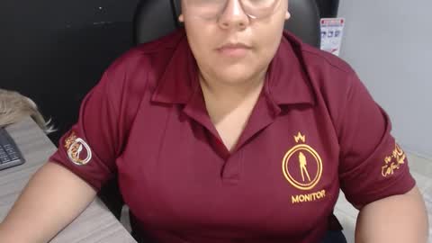 angy online show from November 11, 2025, 9:26 pm