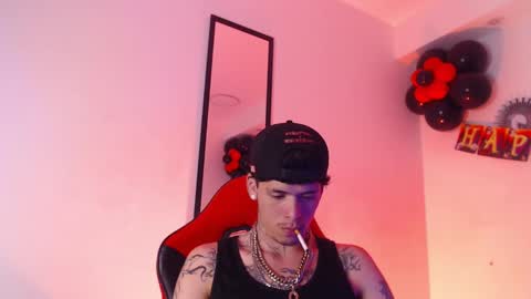 anhonymus online show from October 7, 2025, 11:02 pm