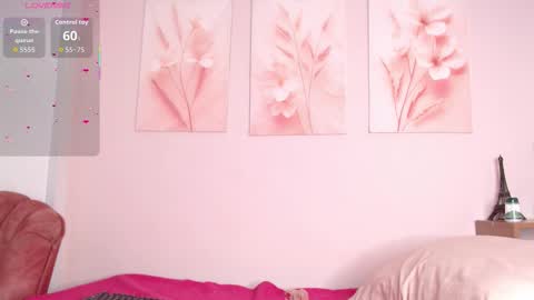     online show from December 17, 2025, 6:58 pm