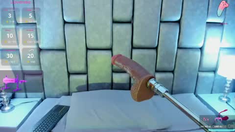 Snapshot of anievans_ chatting on June 2, 2026, 11:23 am Ani Time schedule 0600 - 1400 GMT -5 online show from June 2, 2026, 11:23 am