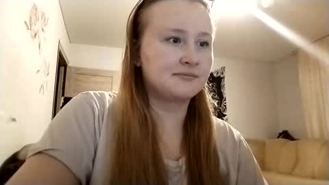 Snapshot of anika_lipps chatting on December 19, 2025, 3:30 pm Anika online show from December 19, 2025, 3:30 pm