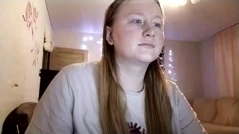 Snapshot of anika_lipps chatting on January 15, 2026, 8:23 pm Anika online show from January 15, 2026, 8:23 pm