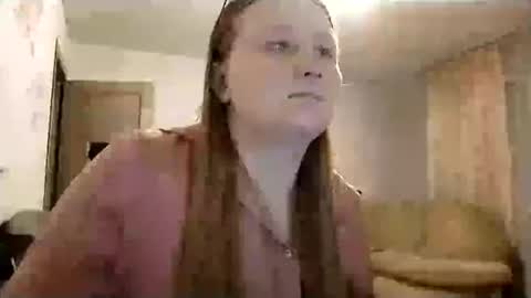 Snapshot of anika_lipps chatting on February 10, 2026, 10:03 pm Anika online show from February 10, 2026, 10:03 pm