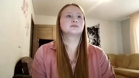 Snapshot of anika_lipps chatting on February 13, 2026, 8:21 am Anika online show from February 13, 2026, 8:21 am