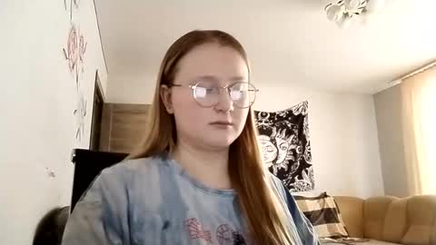 Snapshot of anika_lipps chatting on February 18, 2026, 10:00 am Anika online show from February 18, 2026, 10:00 am