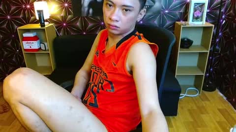 Snapshot of anikaportuna chatting on February 18, 2025, 6:37 pm Anika online show from February 18, 2025, 6:37 pm
