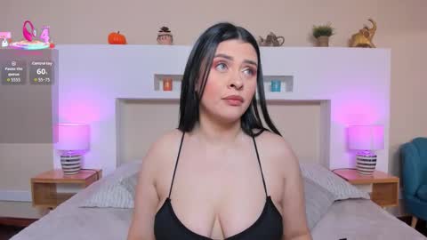 Anika Romano online show from December 22, 2025, 11:40 am