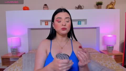 Snapshot of anikaromanof chatting on February 10, 2026, 11:36 am Anika Romano online show from February 10, 2026, 11:36 am