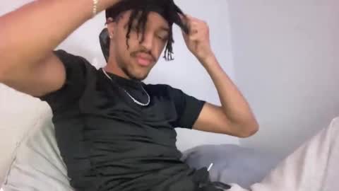 Animeboygirls online show from December 15, 2025, 5:01 am