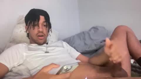 Snapshot of animeboygirls chatting on April 27, 2026, 5:05 am Animeboygirls online show from April 27, 2026, 5:05 am