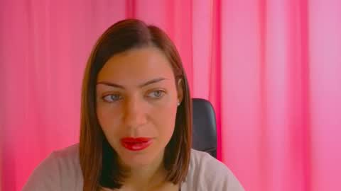 Anni online show from October 10, 2025, 6:34 am