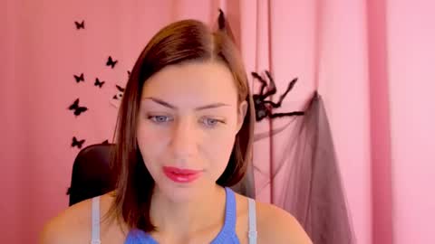 Anni online show from November 8, 2025, 3:45 pm