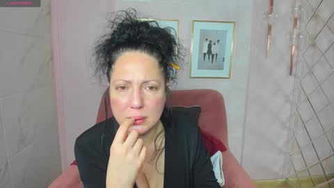 Snapshot of anita_muse chatting on December 8, 2024, 1:47 pm Anita online show from December 8, 2024, 1:47 pm