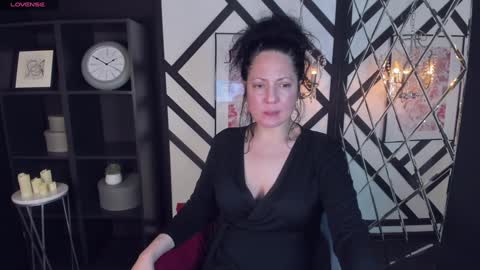 Snapshot of anita_muse chatting on December 14, 2024, 12:11 am Anita online show from December 14, 2024, 12:11 am