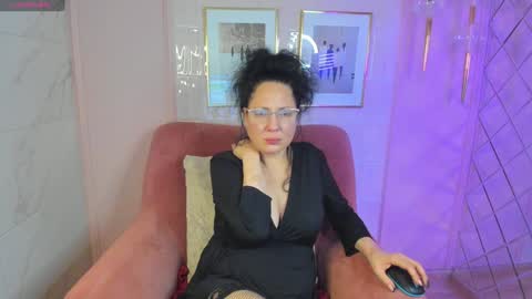 Snapshot of anita_muse chatting on December 20, 2024, 1:14 am Anita online show from December 20, 2024, 1:14 am