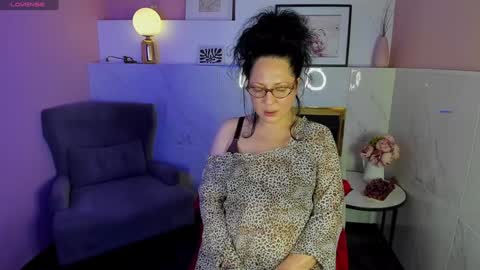 Snapshot of anita_muse chatting on December 23, 2024, 12:35 am Anita online show from December 23, 2024, 12:35 am