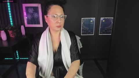 Snapshot of anita_muse chatting on January 5, 2025, 4:58 am Anita online show from January 5, 2025, 4:58 am