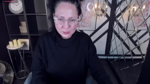 Snapshot of anita_muse chatting on January 18, 2025, 3:31 am Anita online show from January 18, 2025, 3:31 am