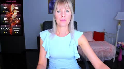 Snapshot of anita_tayson chatting on December 3, 2024, 10:28 am Anita online show from December 3, 2024, 10:28 am