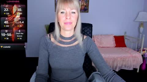 Snapshot of anita_tayson chatting on January 23, 2025, 6:49 am Anita online show from January 23, 2025, 6:49 am