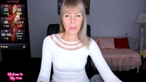 Snapshot of anita_tayson chatting on January 31, 2025, 6:46 am Anita online show from January 31, 2025, 6:46 am