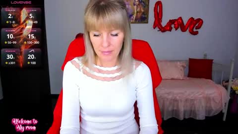 Snapshot of anita_tayson chatting on February 18, 2025, 7:10 am Anita online show from February 18, 2025, 7:10 am