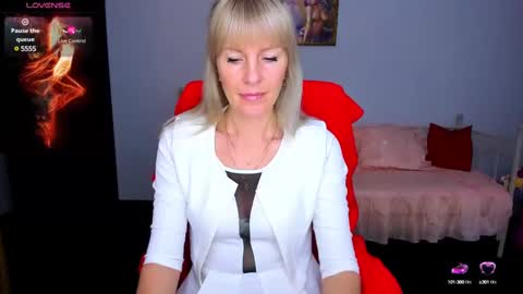 Snapshot of anita_tayson chatting on March 12, 2025, 7:02 am Anita online show from March 12, 2025, 7:02 am