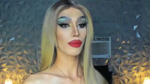 Snapshot of anitacruisze chatting on January 10, 2025, 9:53 pm Miss Ann online show from January 10, 2025, 9:53 pm