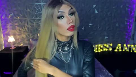 Snapshot of anitacruisze chatting on January 17, 2025, 6:44 pm Miss Ann online show from January 17, 2025, 6:44 pm