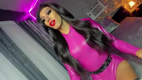 Snapshot of anitacruisze chatting on January 23, 2025, 1:51 am Miss Ann online show from January 23, 2025, 1:51 am