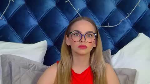 AnitaVenture online show from December 21, 2025, 4:19 am