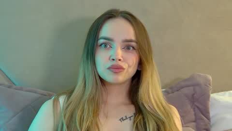 AnitaVenture online show from April 10, 2026, 5:45 am