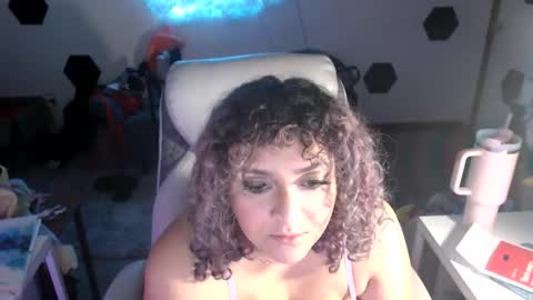 Anita Valentina online show from April 18, 2026, 2:59 am