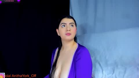 Snapshot of anithayork1 chatting on February 2, 2026, 12:26 pm Anitha York online show from February 2, 2026, 12:26 pm