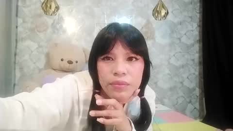 anittacaramelo online show from November 20, 2025, 4:56 am