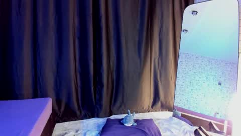 Angel online show from October 22, 2025, 6:51 pm