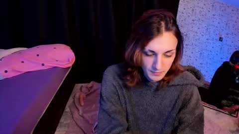 Angel online show from February 2, 2026, 6:28 pm