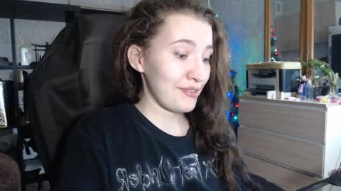 Snapshot of ankey_rayah chatting on December 28, 2024, 1:39 am Nameless online show from December 28, 2024, 1:39 am