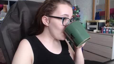 Snapshot of ankey_rayah chatting on January 20, 2025, 8:52 am Nameless online show from January 20, 2025, 8:52 am