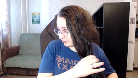 Snapshot of ankey_rayah chatting on September 26, 2025, 3:21 am Nameless online show from September 26, 2025, 3:21 am