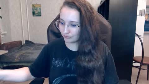 Snapshot of ankey_rayah chatting on October 23, 2025, 4:06 pm Nameless online show from October 23, 2025, 4:06 pm