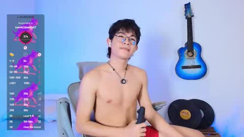 Snapshot of anky_xx chatting on November 11, 2025, 1:05 am Anky online show from November 11, 2025, 1:05 am